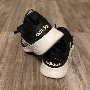 Adidas tennis shoes